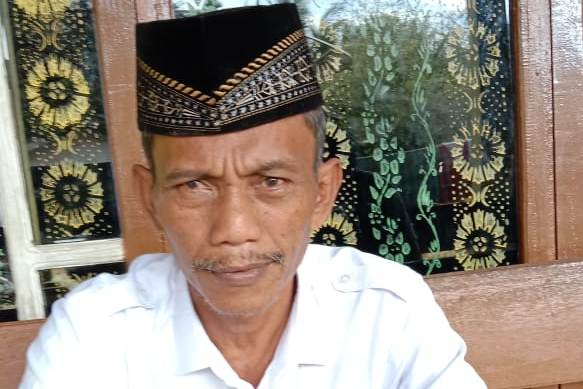 Kepala Kampung Samardua, Sukarno