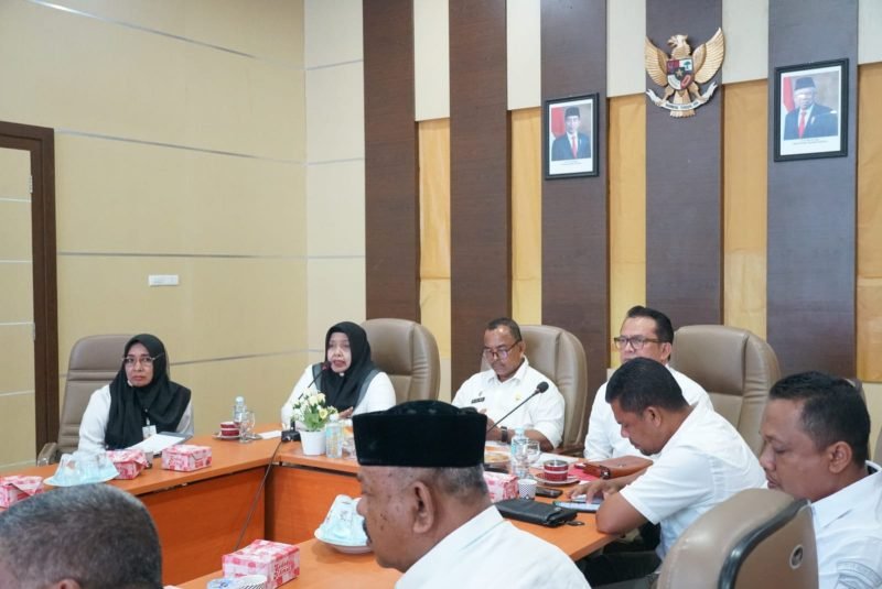 Pemerintah Kabupaten Aceh Besar melakukan pembahasan Peraturan Bupati terkait Inovasi Daerah di Ruang Rapat Sekretariat Daerah Kabupaten Aceh Besar, di Kota Jantho, Rabu (4/10/2023).
