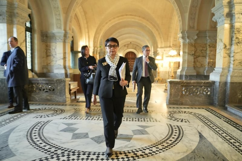 Menlu RI menyampaikan pernyataan mengenai Palestina di International Court Justice, Den Haag, Belanda pada Jumat (23/02/2024).