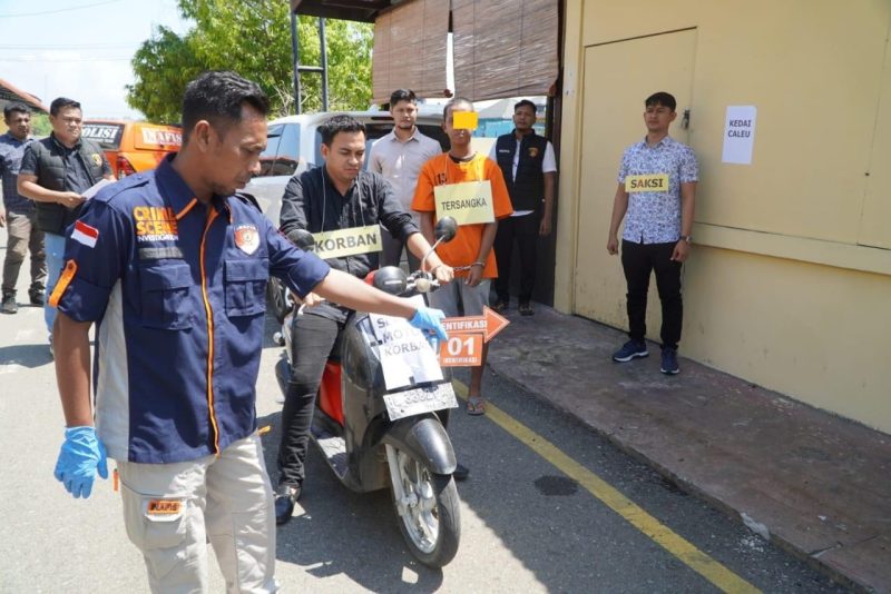 Polres Pidie Gelar Rekontruksi Pembunuhan Pedagang Ayam.