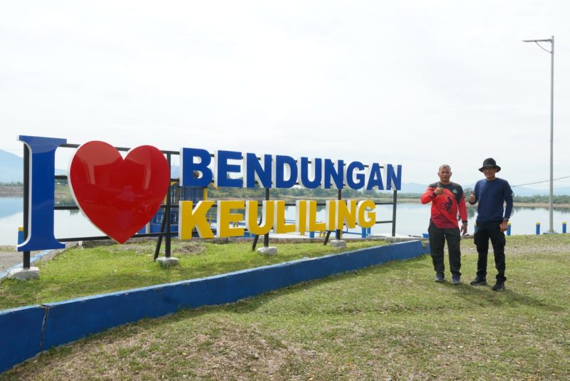 Waduk keuliling di Gampong Kreweung Krueng Kemukiman Lam Leuot Kecamatan Kuta Coglie, Aceh Besar, Minggu (31/3/2024).