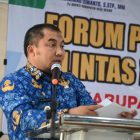 Pj Bupati Aceh Besar Muhammad Iswanto SSTP MM memberi sambutan dan arahan dalam kegiatan Forum Perangkat Daerah/Forum Lintas Perangkat Daerah RKPD di Aula Bappeda Aceh Besar, Kota Jantho, Rabu (17/04/2024).