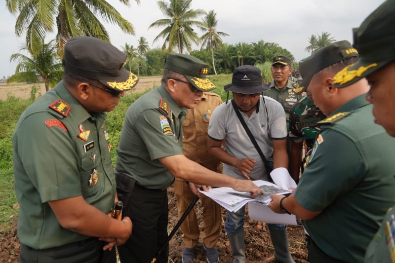 Pangdam IM Tinjau Optimalisasi Lahan (Opslah) Kodim 0103/Aut.