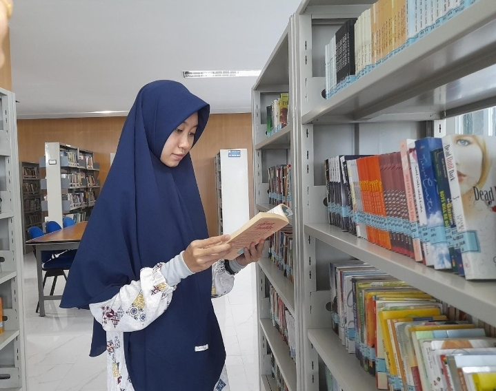 Foto Pengunjung Peerpustakaan wilayah Aceh. 