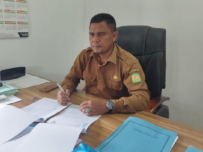 Kadis Pendidikan Dayah Kabupaten Aceh Besar, Abu Bakar. Foto: MC Aceh Besar