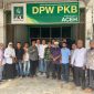 Pimpinan Wilayah (DPW) PKB Aceh, usai menerima berkas pendaftaran di Kantor DPW PKB Aceh, Jalan Soekarno-Hatta, Rabu 15 Mei 2024. Foto: NOA.co.id/Hidayat 