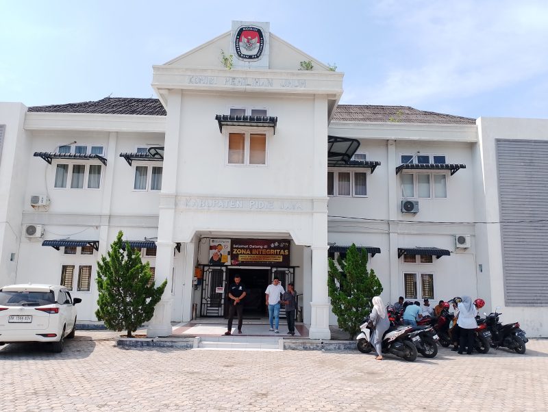 Kantor Komisi Independen Pemilihan (KIP) Kabupaten Pidie Jaya, Komplek Perkantoran  Cot Trieng, Senin (6/5/2024). (Foto | Muhammad Rissan/NOA.co.id)