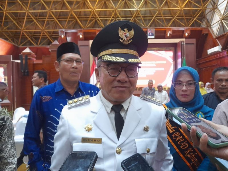 Penjabat (Pj) Bupati Aceh Singkil, Azmi. Foto: AJNN/Iskandar.