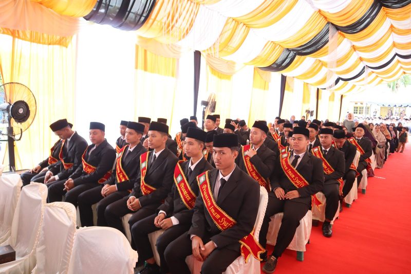 Kadisdik Dayah Aceh Besar Bangga Pesantren Imam Syafi'i Cetak Hafiz Quran. Foto: NOA.co.id