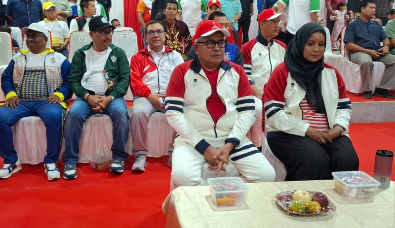 Penjabat Gubernur Aceh Bustami Hamzah Buka Pergelaran POPDA Aceh XVII Aceh Timur 2024, Pj Bupati Mahdi Turut Hadir. Foto: Ist