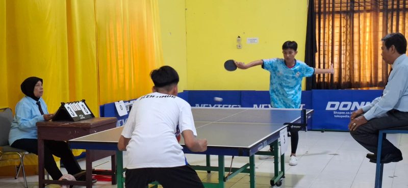 Tim Putra Tenis Meja Aceh Barat Menang Telak Atas Tuan Rumah Aceh Timur. Foto: Ist