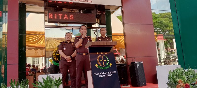 Hari Bhakti Adhyaksa ke-64, Kejari Aceh Timur Gelar Pasar Murah dan Donor Darah.Foto. Dok: Dedi Saputra/NOA.Co.Id