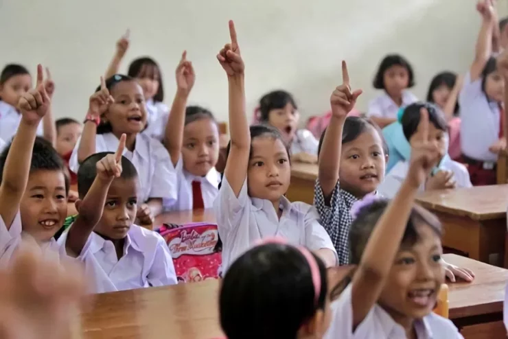 Ilustrasi Anak Sekolah (Foto : Borobudurnews Via Alif.id).