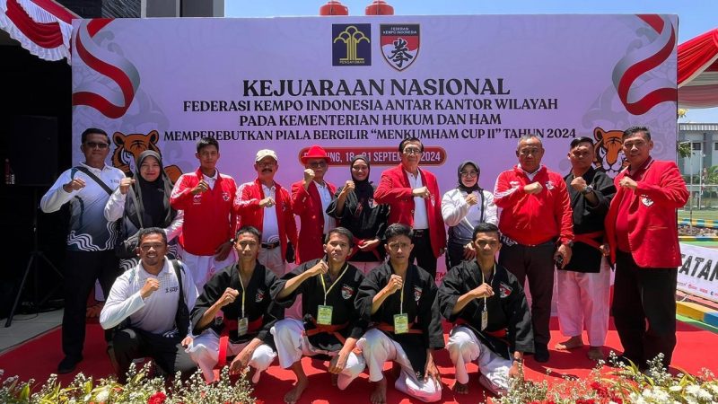 Kepala Kantor Wilayah Kemenkumham Aceh, Meurah Budiman menghadiri pembukaan Kejuaraan Nasional Federasi Kempo Indonesia Antar Kantor Wilayah Kementerian Hukum dan HAM, Bandung, Kamis (19/9/2024). (Foto : Humas Kanwil Kemenkumham Aceh).