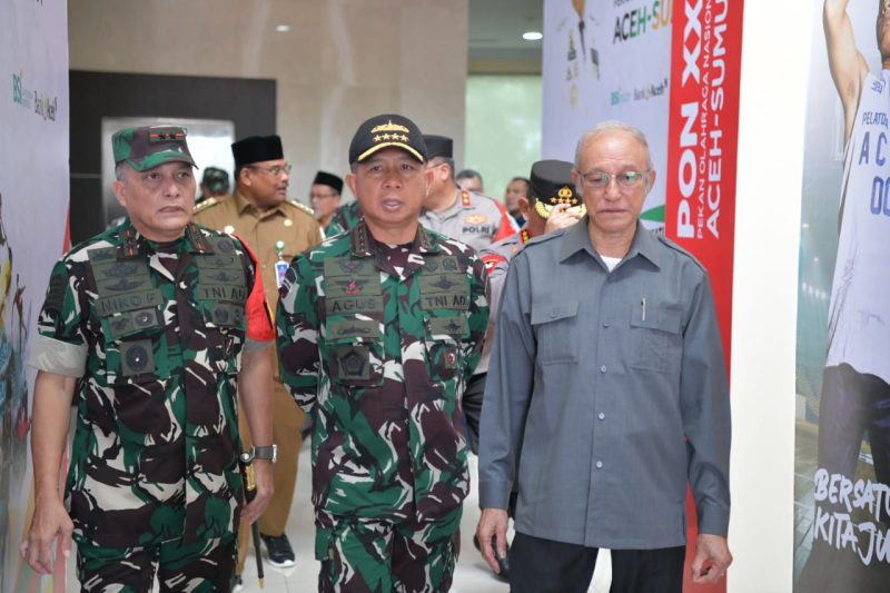 Panglima Komando Daerah Militer Iskandar Muda (Pangdam IM), Mayor Jenderal TNI Niko Fahrizal, M.Tr. (Han), selaku Panglima Komando Tugas Gabungan Terpadu Pengamanan VVIP (Pangkogasgabpad Pam VVIP), sukses memimpin pengamanan Kunjungan Kerja Presiden Republik Indonesia, Ir. H. Joko Widodo, di Provinsi Aceh, Selasa (15/10/24). Foto: ist