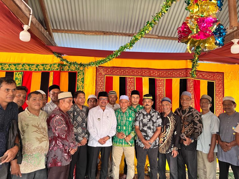 Pj Bupati Aceh Barat Azwardi Hadiri Peringatan Maulid Nabi Bersama Masyarakat Pidie. Foto: Diskominsa Aceh Bsarat