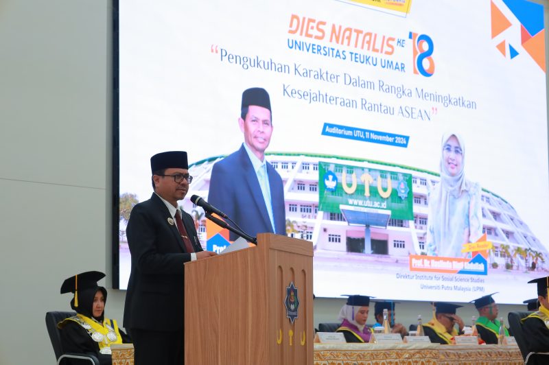 Dies Natalis ke-18 Universitas Teuku Umar, Ini Harapan Pj Bupati Aceh Barat. Foto: Diskominsa Aceh Barat