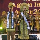 Daniel Khumaidy terpilih sebagai Agam Persahabatan pada even Agam-Inong Aceh. Malam pemilihan dan penobatan Agam Inong Aceh 2024 berlangsung di AAC Dayan Dawood, Darussalam, Banda Aceh, Sabtu 23 November 2024. (Foto.NOA.co.id.IST).