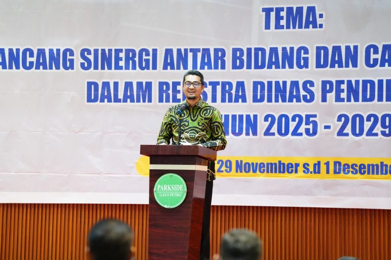 Kepala Dinas Pendidikan Aceh, Marthunis, S.T., D.E.A. Foto: dok. Humas Disdik Aceh