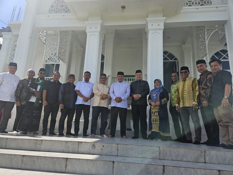Komisi VII DPR Aceh saat melakukan Kunker ke Disdik Dayah Kabupaten Aceh Tengah. Foto: ist
