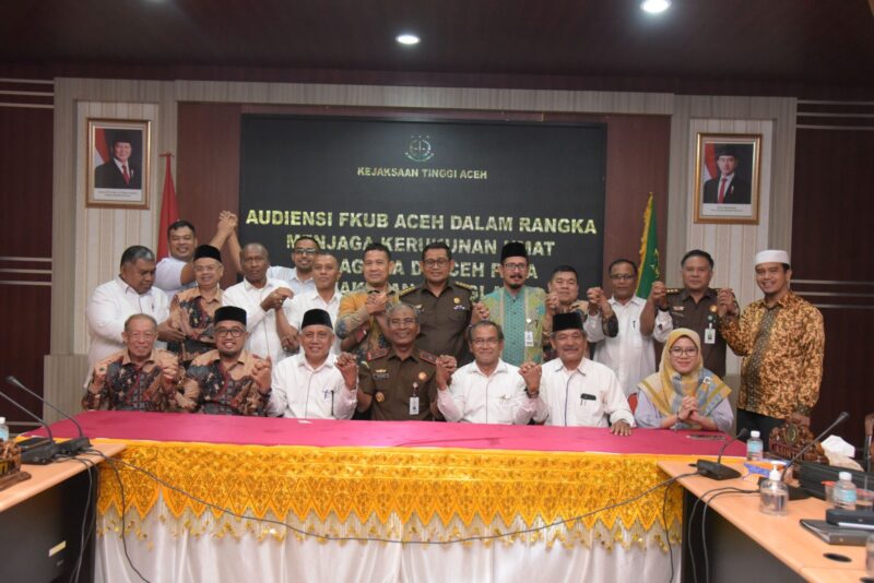 kunjungan audiensi dari Pengurus Forum Kerukunan Umat Beragama Aceh ke Kejaksaan Tinggi Aceh, Banda Aceh, Rabu (8/1/2024). (Farid Ismullah/NOA.co.id).