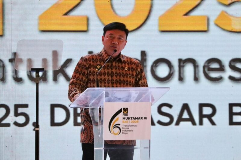 Menteri Koordinator Bidang Politik dan Keamanan, Budi Gunawan saat mewakili Presiden untuk membuka Muktamar VI PBB yang digelar di Denpasar, Bali, Senin-Rabu (13-15/1/2025). (Foto : Humas Kemenko Polkam).