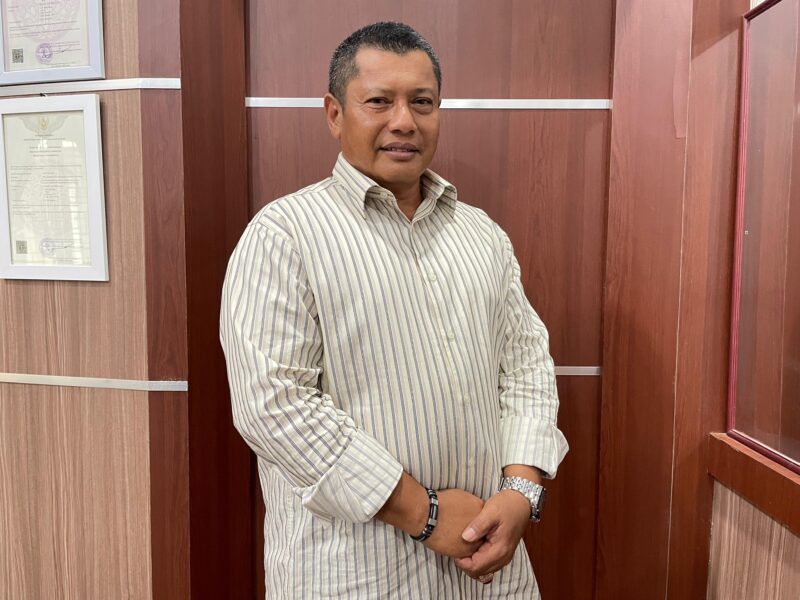 Plt Sekda Aceh Besar Bahrul Jamil SSos MSi, di Kota Jantho, Jumat (17/1/2025). Foto: MC Aceh Besar