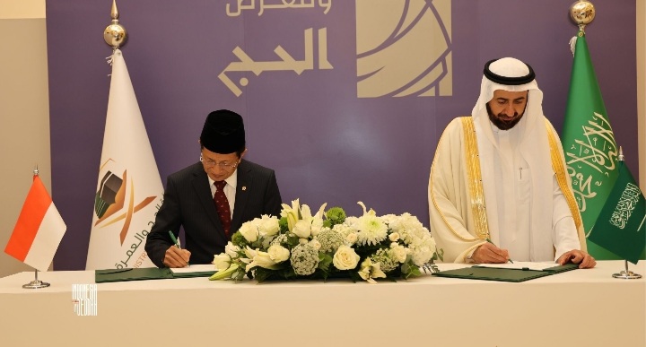 Pemerintah Indonesia dan Pemerintah Arab Saudi telah resmi menandatangani Nota Kesepahaman terkait penyelenggaraan ibadah haji untuk musim haji 1446 H/di Jeddah, Arab Saudi, Rabu (12/1/2025).(Foto : Kemlu RI).