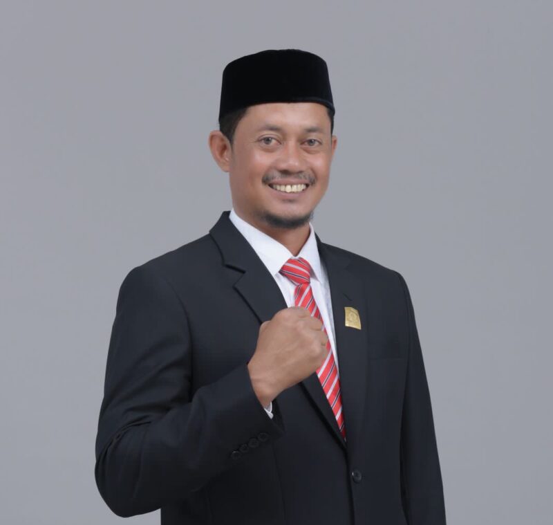 Wakil Ketua DPRK Aceh Besar dari Fraksi Partai Aceh, Naisabur, meminta semua pihak agar menahan diri dari narasi-narasi yang berpotensi memecah belah berbagai elemen masyarakat di Aceh Besar. Foto: Dok. Ist