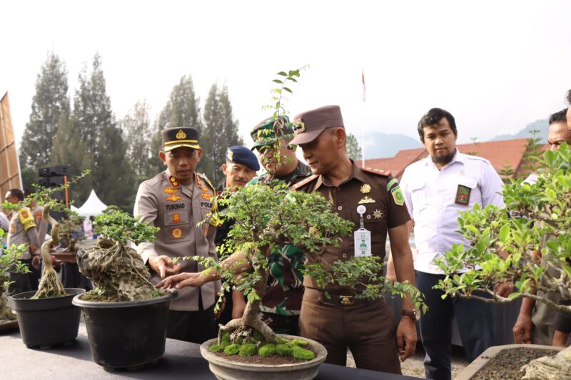 Art Policing 2025, Inovasi Kapolres Bener Meriah AKBP Tuschad Menyatukan Seni Budaya, Pariwisata, dan Keamanan. Foto: Dok. Humas Polda Aceh