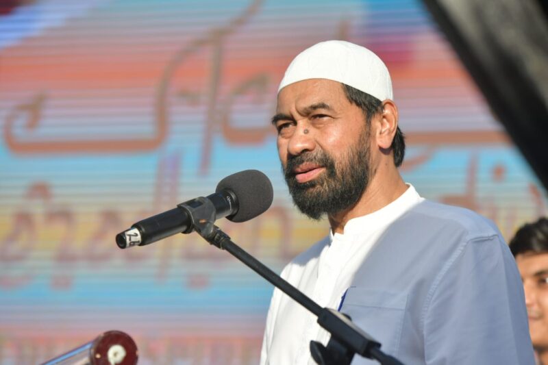 Gubernur Aceh Muzakir Manaf membuka Aceh Ramadhan Festival Tahun 2025 di Halaman Masjid Raya Baiturrahman Banda Aceh, Rabu (12/03/2025). Foto: Dok. Prokopim Setda Aceh