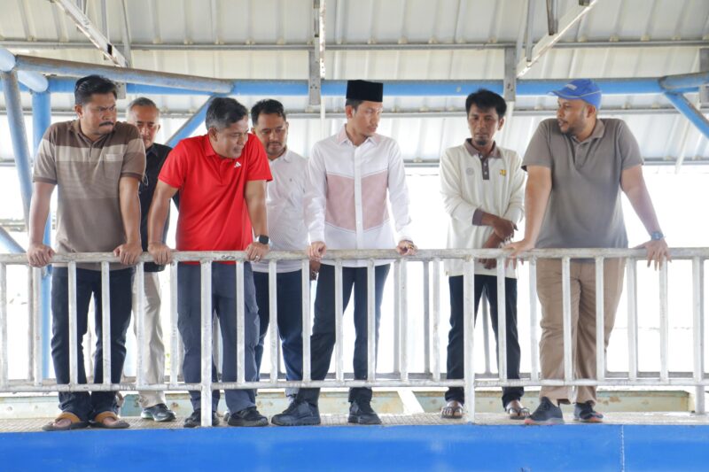 Bupati Aceh Barat Tinjau WTP 2, Pastikan Suplai Air Bersih Meningkat. Foto: Ist
