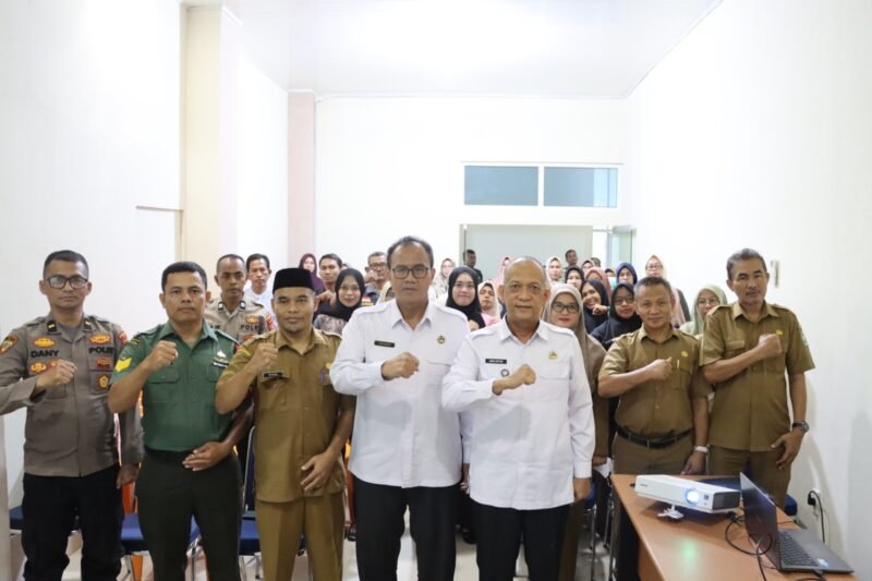 Kantor Imigrasi Kelas I TPI Banda Aceh melaksanakan Sosialisasi dan Pencanangan Desa Binaan Imigrasi di Aula Rapat Dinas Kependudukan dan Catatan Sipil Kabupaten Pidie, Selasa (18/3/2025). (Foto : NOA.co.id/HO-Imigrasi Kelas I TPI Banda Aceh).