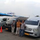 BSI Aceh Berkonstribusi 10 Unit Hiace Untuk Mudik Gratis Pemerintah Aceh. Foto: Dok. BSI Aceh