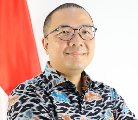 Duta Besar Indonesia untuk Kamboja, Santo Darmosumarto. (Foto : Wikipedia).