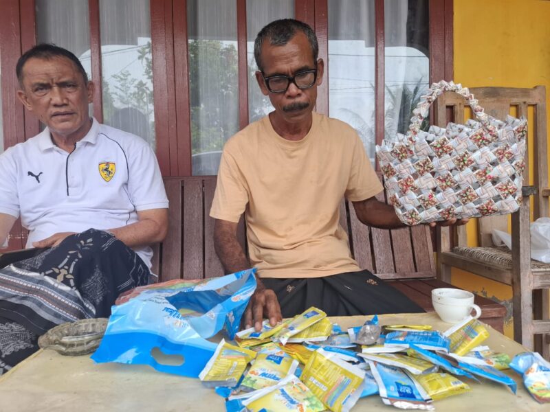 Limbah Plastik di Aceh Selatan Disulap Jadi Produk Bernilai Jual Tinggi. Foto: Dok. Pribadi/NOA.co.id