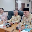 Rapat koordinasi dan persiapan pelaksanaan MTQ ke-35 Kabupaten Aceh Utara, berlangsung di Oproom Kantor Bupati di Landing, Kecamatan Lhoksukon, Kamis (10/4/2025).(NOA.co.id/IST).
