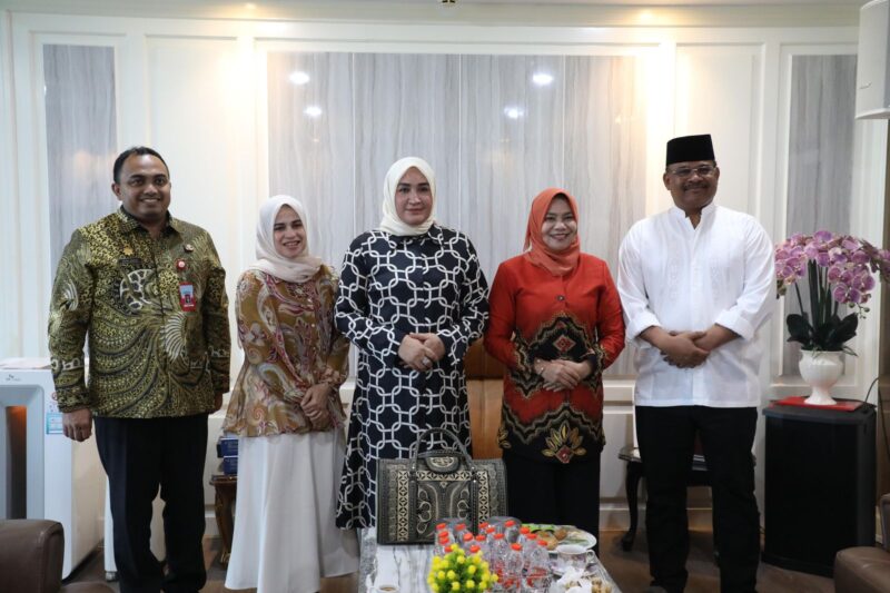 Perkuat Kolaborasi, Ketua PKK Aceh Kunjungi Dirjen Bina Adwil Kemendagri. Foto: Dok. Biro Adpim Setda Aceh
