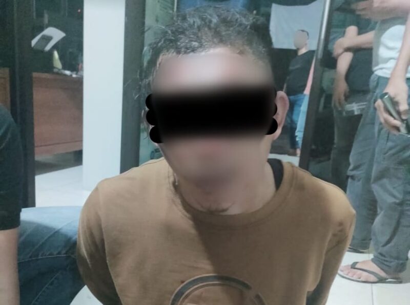 Pelaku yang juga tercatat sebagai daftar pencarian orang (DPO) kasus besar berinisial A (30). Foto: Dok. Humas Polda Aceh
