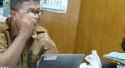 Ketika bersama Kabid Statistik, Hary untuk klarifikasi iklan.(Iskandar Zulkarnaen/NOA.CO.ID)