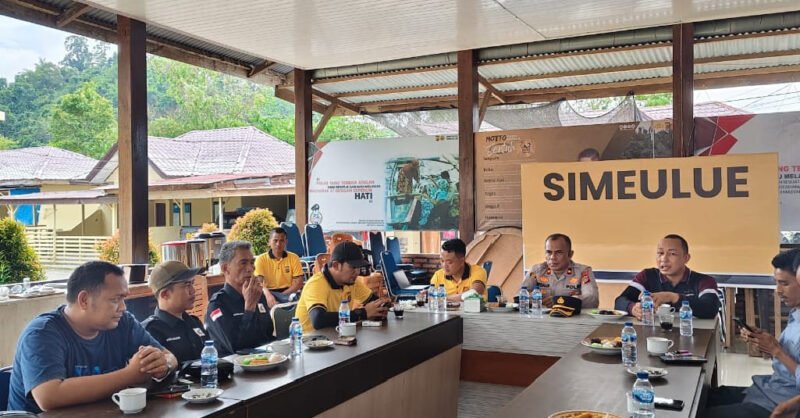 Pererat Sinergi, Polres Simeulue Gelar “Ngopi Bareng” Bersama Wartawan. Foto:Dok. Argam/Noa.co.id