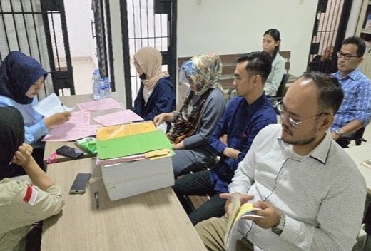 Jajaran Bareskrim Polri saat memeriksa para pelaku Tindak Pidana Perdagangan Orang (TPPO). (NOA.co.id/HO- Mabes Polri).