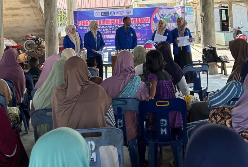 Mahasiswa KKN STIE Lhokseumawe Latih Warga Buat Sabun Ramah Lingkungan dari Daun Pandan dan Jeruk Nipis. Foto: Dok. Pribadi