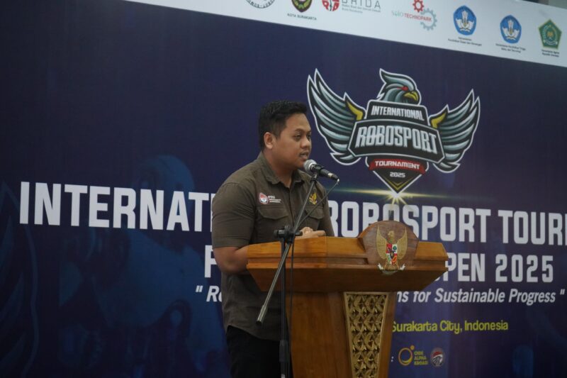 Ketua Umum Persatuan Robotika Seluruh Indonesia (PRSI) Wahyu Hidayat. Foto: dok.PRSI.