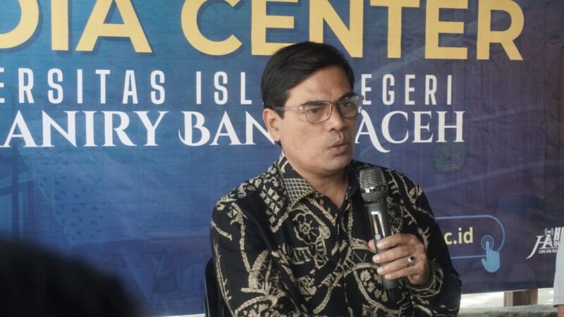 Rektor UIN Ar-Raniry menyatakan siap luncurkan Program Magister International Peace and Development studies pada Rabu,(02/07/2025). Foto:Dok. Aininadhirah/NOA.co.id
