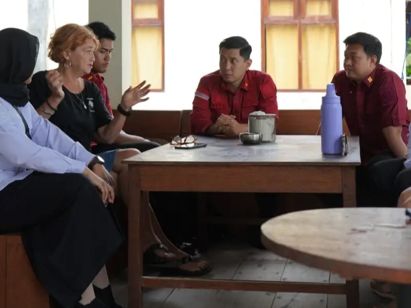 Petugas Imigrasi Sabang (Tengah) saat Operasi Keberadaan Warga Negara Asing.(NOA.co.id/HO-Imigrasi Sabang).