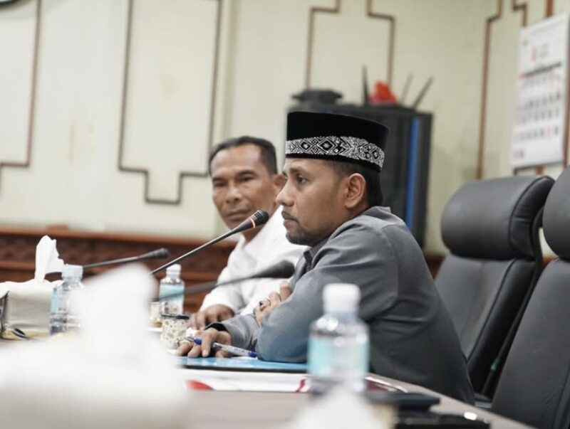 Ketua Komisi I DPRA tanggapi perihal penambahan 4 Batalyon TNI baru Aceh di empat titik diantaranya, Pidie,Aceh tengah, Nagan raya dan Aceh singkil. Kamis,(03/07/2025). Foto:Dok. TgkhMuharuddin/instagram.com
