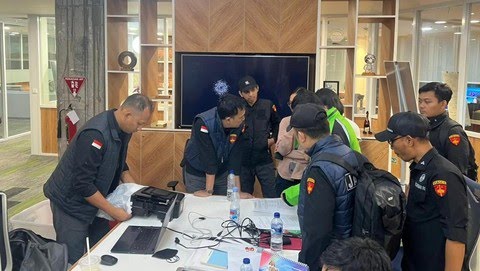 Penggeledahan Kantor GoTo terkait kasus korupsi Program Digitalisasi Pendidikan periode 2019-2022, Jakarta, Selasa (8/7/2025). (Foto : NOA.co.id/HO-Puspenkum Kejagung RI).