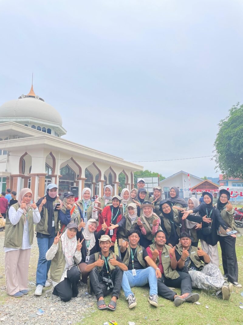 Ruang Lingkup Gelar Ruang Mengabdi #3 di Lhoong, Rayakan Kemerdekaan dengan Edukasi & berbagai lomba. Foto: Ist