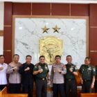 Kapolda Silaturahmi ke Pangdam IM: Bukti Kuatnya Sinergisitas TNI-Polri di Aceh. Foto: Dok. Bidhumas Polda Aceh